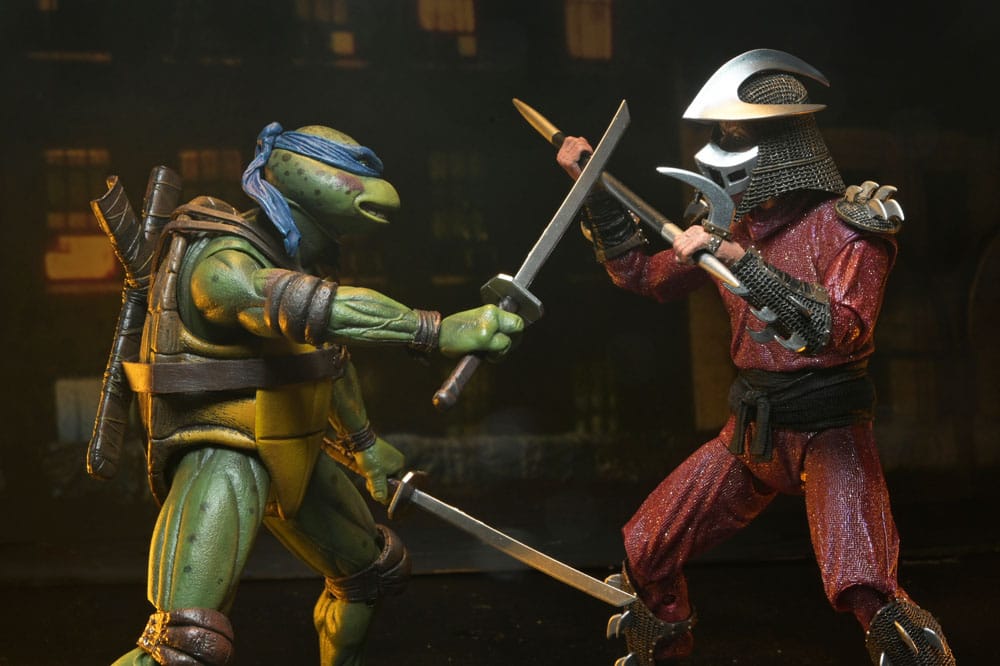 Teenage Mutant Ninja Turtles (1990 Movie) Actionfigur Roof Top Battle Shredder vs Leo 18 cm