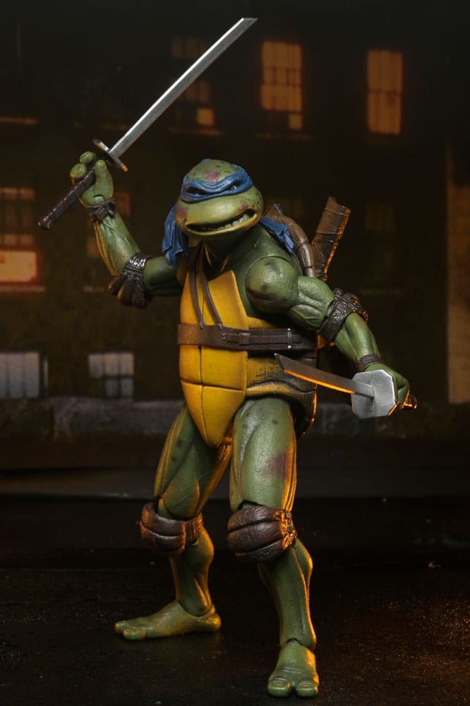 Teenage Mutant Ninja Turtles (1990 Movie) Actionfigur Roof Top Battle Shredder vs Leo 18 cm