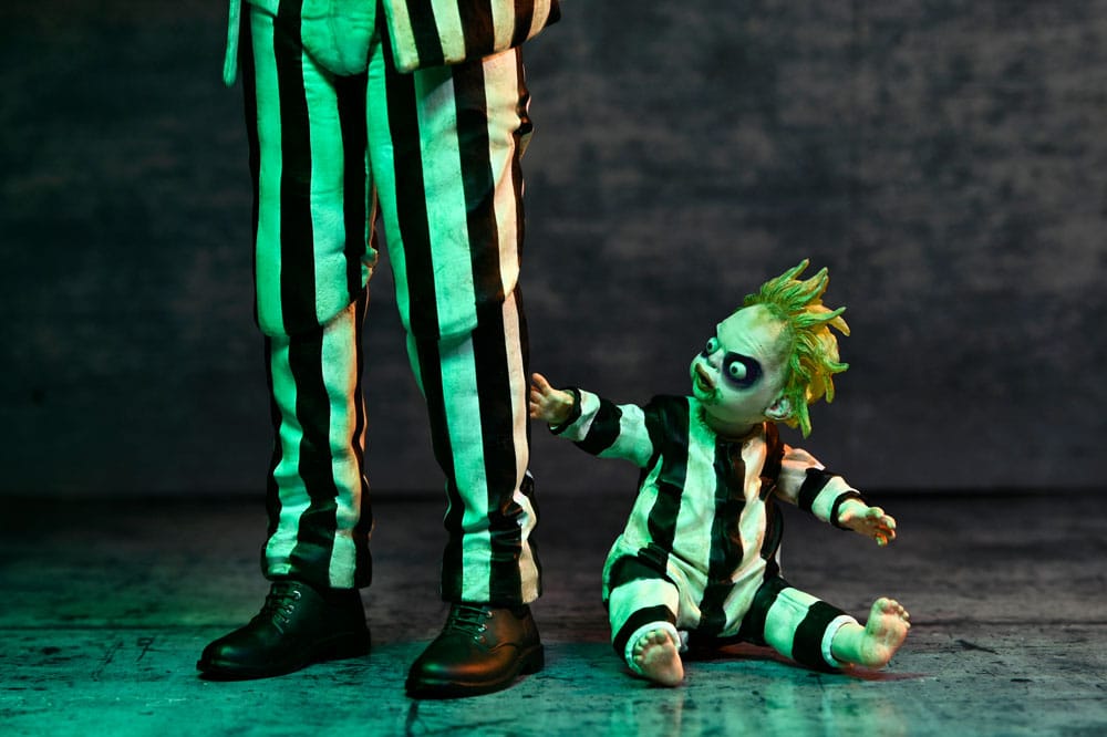 Beetlejuice Beetlejuice Actionfigur 7 Scale Ultimate Striped Suit Beetlejuice 18 cm