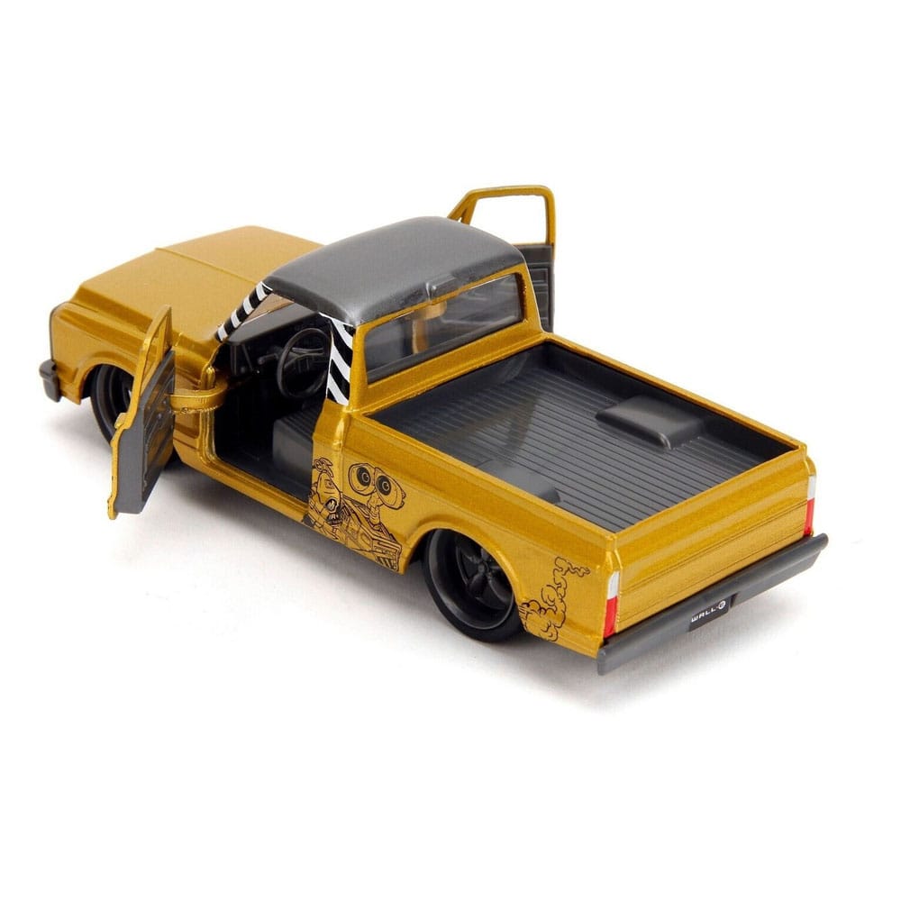 Disney Diecast Modell 1/32 Datsun 510 Wall E
