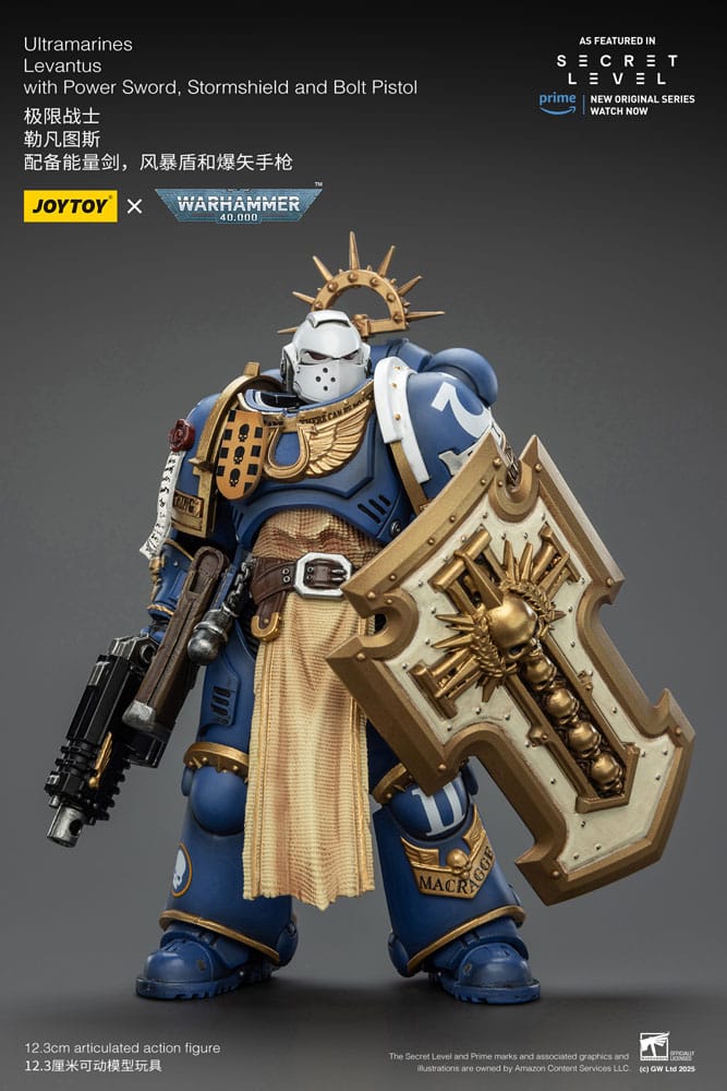 Warhammer 40,000 Actionfigur Ultramarines Levantus with Power Sword, Stormshield and Bolt Pistol 13 cm