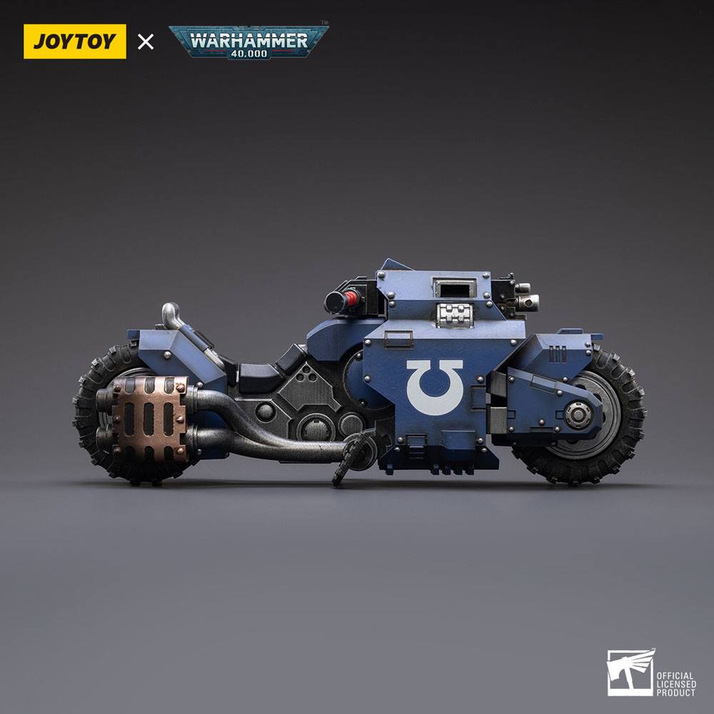 Warhammer 40k Fahrzeug 1/18 Ultramarines Outrider Bike 22 cm